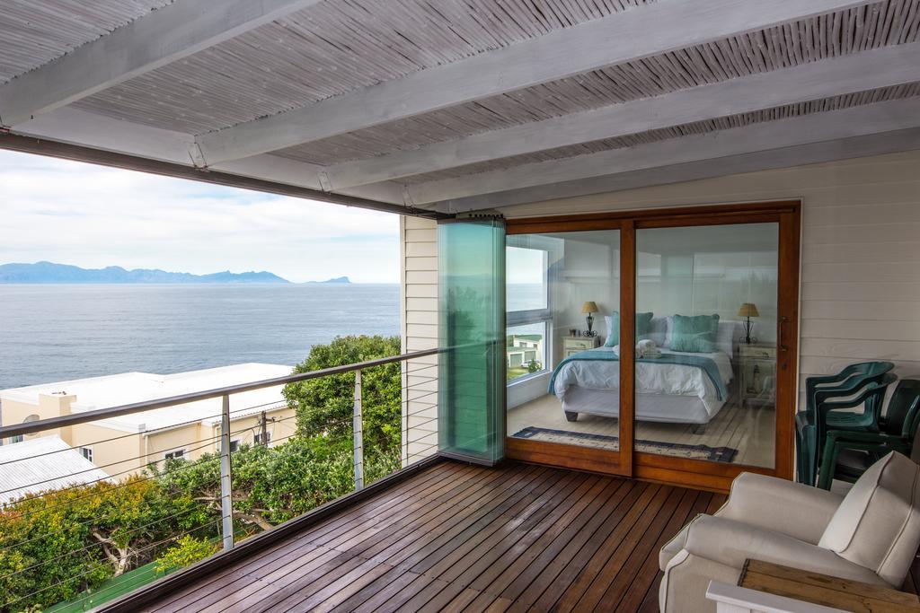 Quarterdeck Holiday Apartment ケープタウン エクステリア 写真